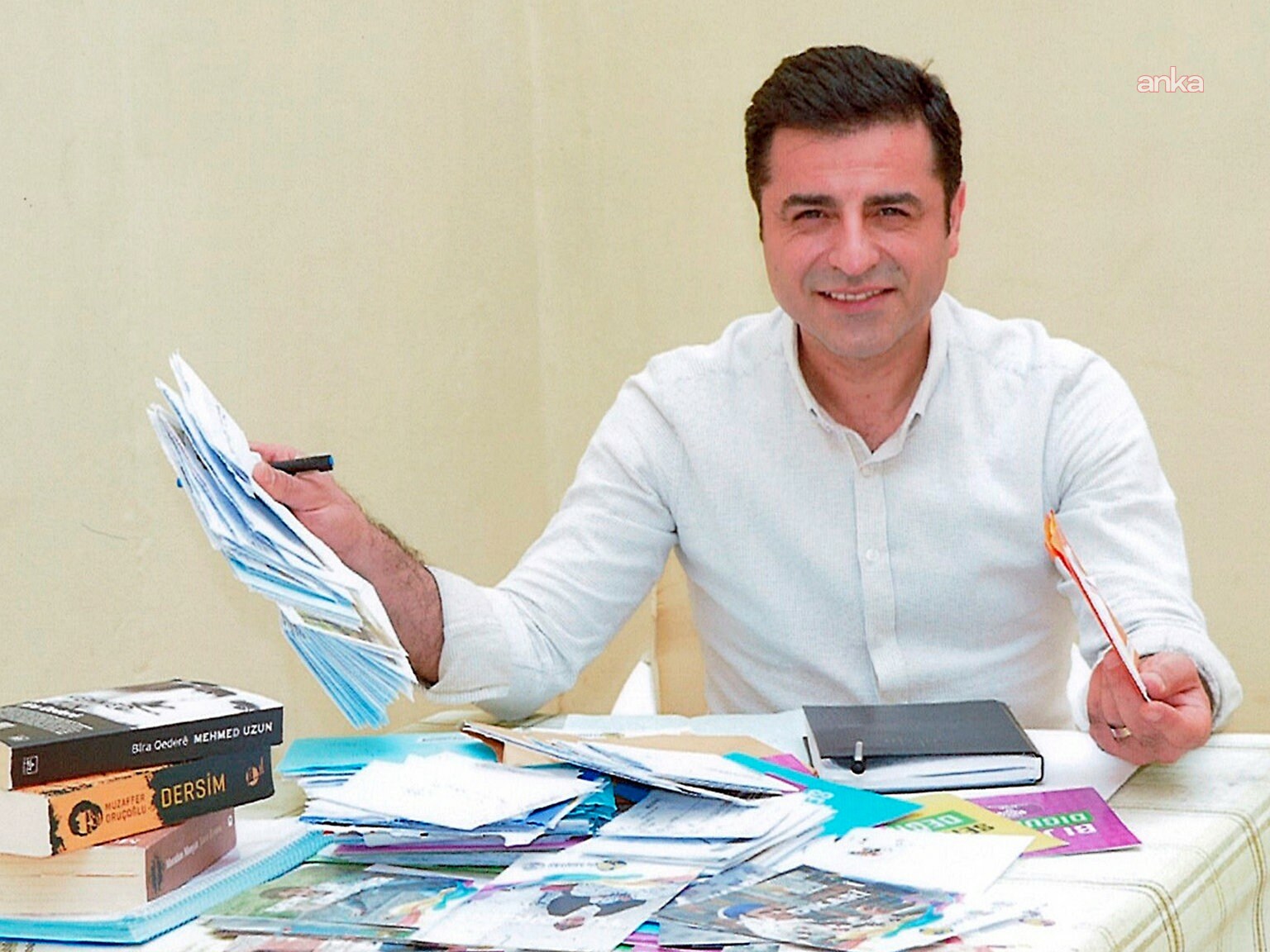 Demirtaş’tan İsveç’teki seçimler öncesi Sosyal Demokratlara mesaj: Özgür yarınlarda görüşmek dileğiyle
